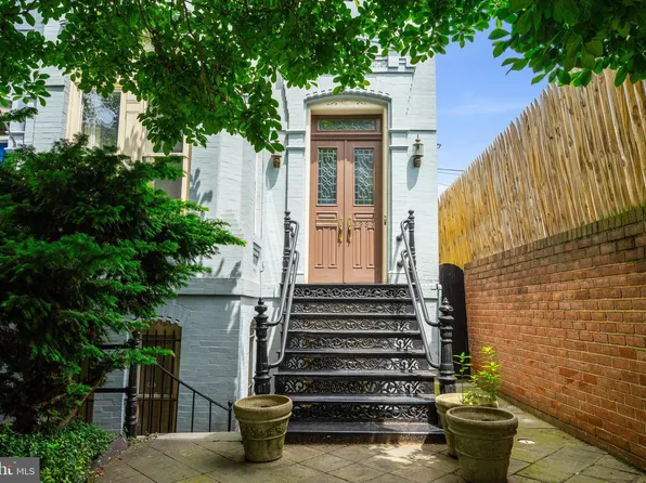 3223 N N St NW, Washington, DC 20007