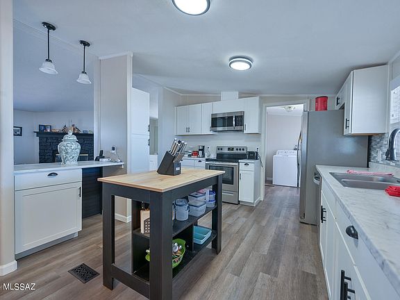 4th image of 3227 W Jusnic Cir