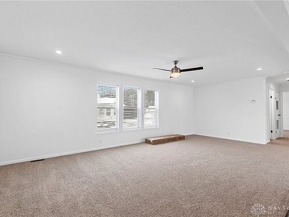 4th image of 474 Kalynn Cir #19