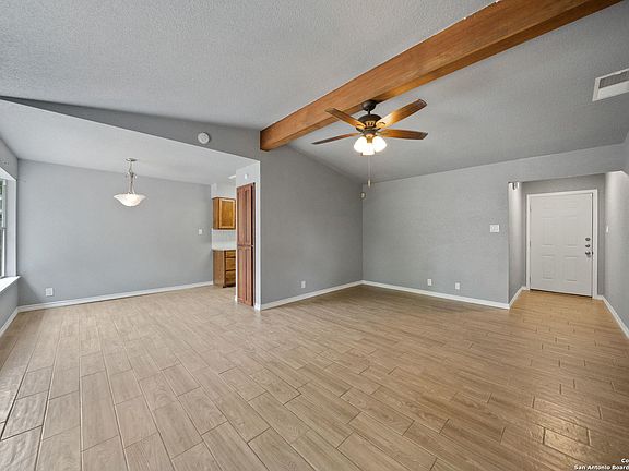 5th image of 9214 Valley Spring