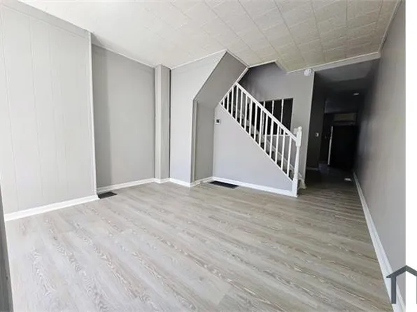 2638 Boone St, Baltimore, MD 21218