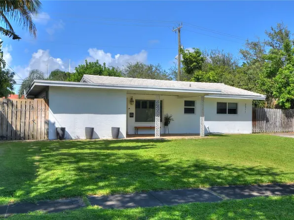 2311 NE 53rd St, Fort Lauderdale, FL 33308
