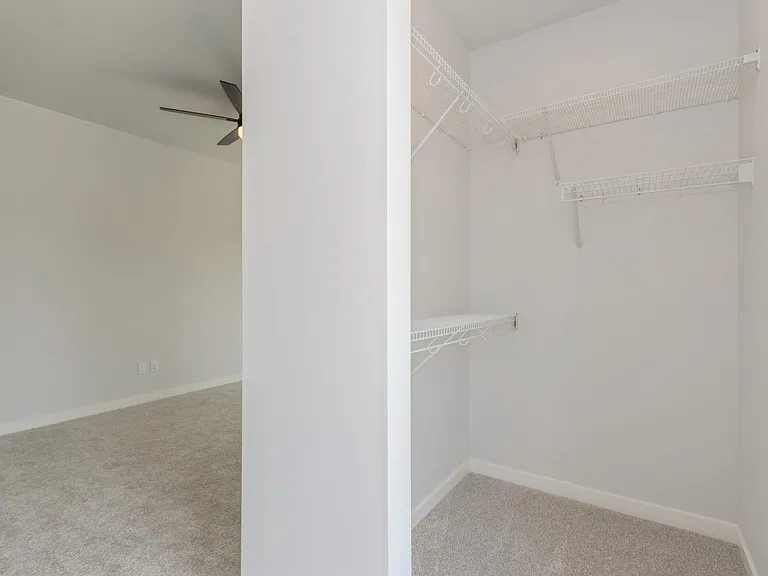 1732 Barber St SW — Photo 20