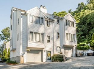 76 S Riverview St UNIT 76, Haverhill, MA 01835