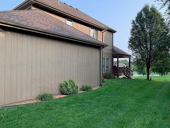 4th image of 6635 NW Hickory Dr