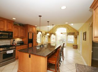 1315 Mallard Dr, Martinsville, NJ 08836