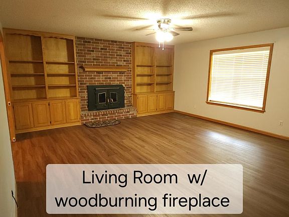 4th image of 3111 W Perry Rd