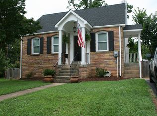 6265 18th St N, Arlington, VA 22205