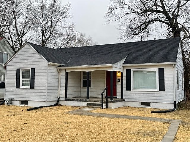 1st image of 3636 N Lesley Ave