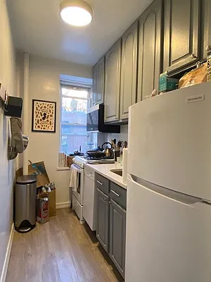 Rented by Metropolitan Equities | media 4