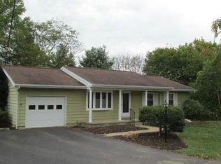 702 Country Club Dr, Bloomsburg, PA 17815