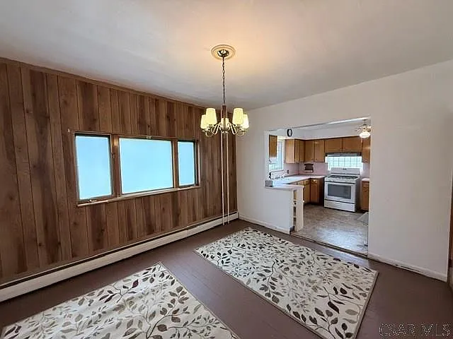 R130 Strayer St — Photo 15