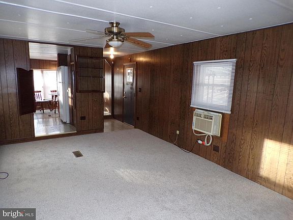 4th image of 258 S View Rd