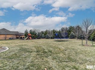 1621 Seton Dr, Springfield, IL 62704