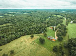 7272 Hardecke Rd, Sullivan, MO 63080