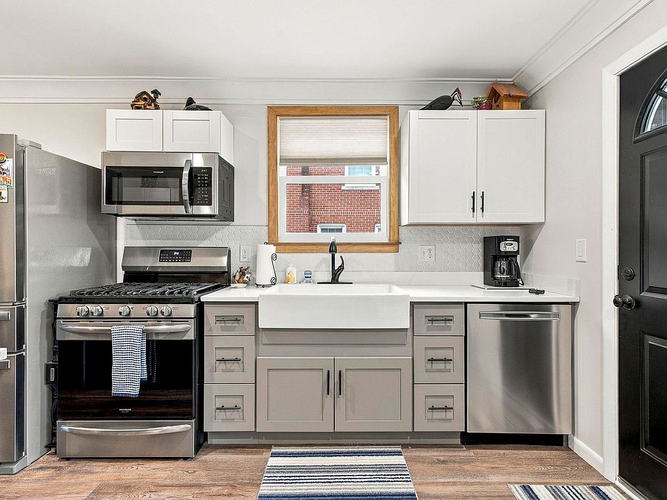145 Lodewyck Ave, photo 16