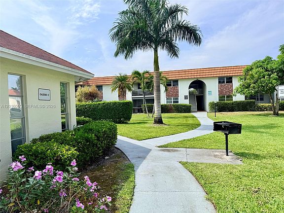 4th image of 22805 SW 66th Ave APT 208