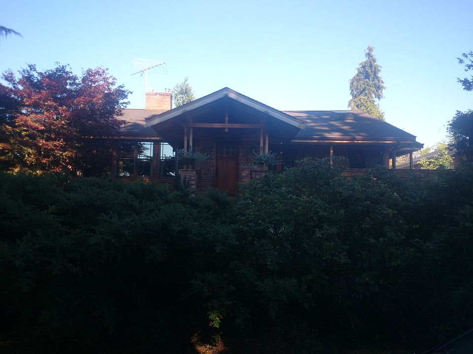 1st image of 10016 15th Ave NW