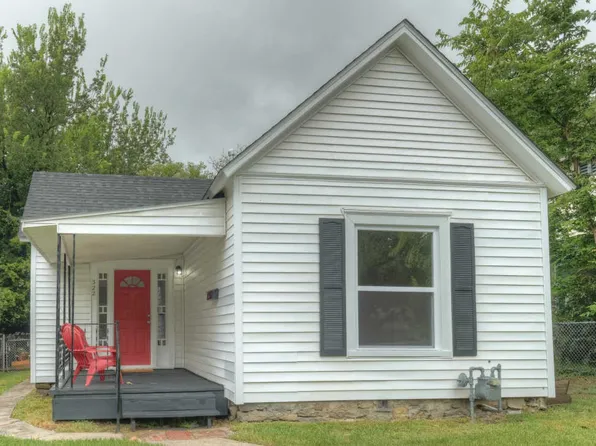 322 N Byers Ave, Joplin, MO 64801