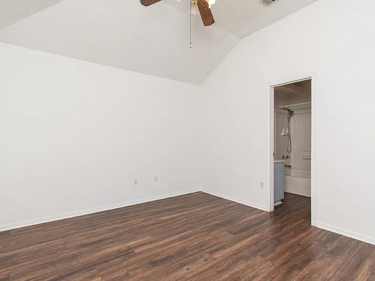 214 Appaloosa Dr — Photo 8