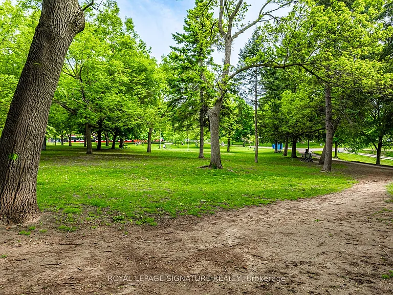 1 Bellwoods Park #1A — Photo 14