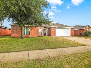 212 Meadow View Ln, Anna, TX 75409