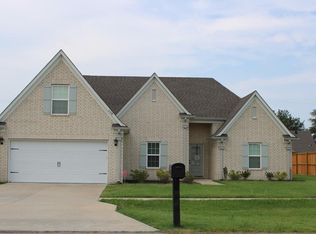 1168 L H Polk St, Marion, AR 72364