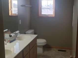 1017 8th Ave SW UNIT 1017, Pine Island, MN 55963