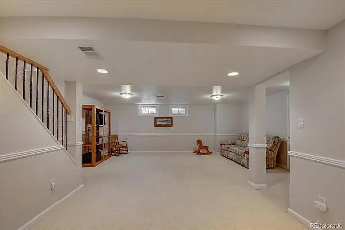 409 S Alkire St — Photo 20
