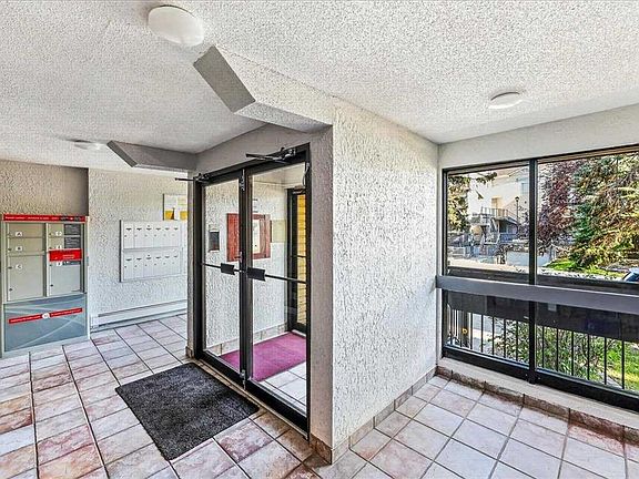 5th image of 617 N 56th Ave SW #409