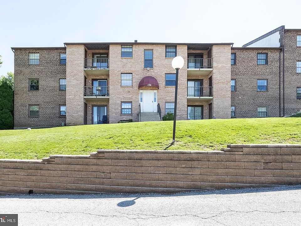 1st image of 1709 Valley Dr #1709