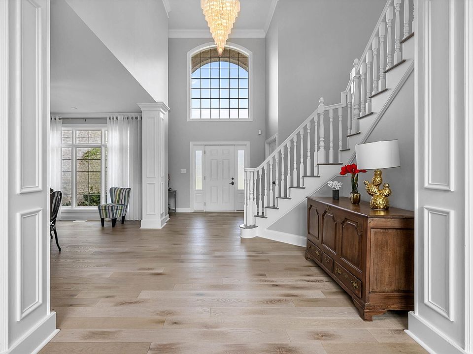 12417 Brooks Xing, Fishers, IN 46037 Zillow