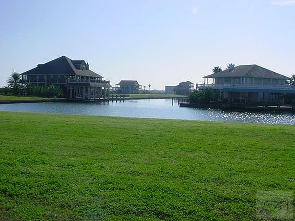 5th image of 1222 Lagoon Dr