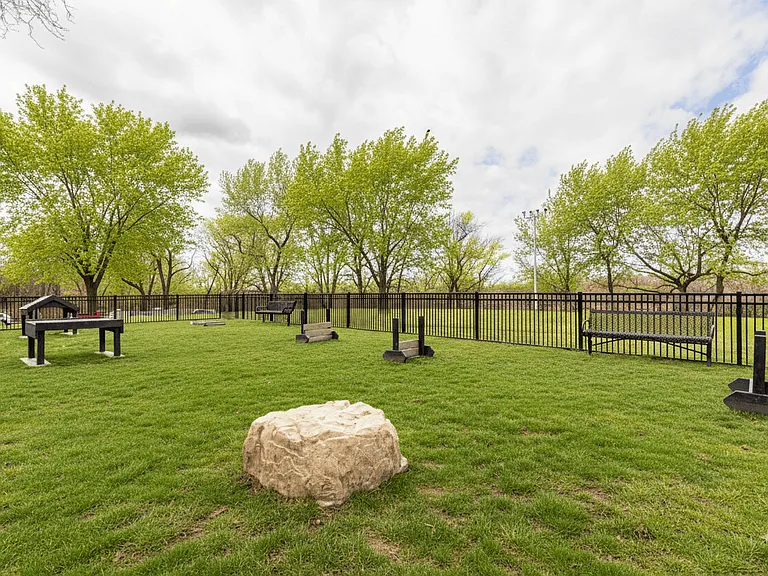 Woodland Ridge Apartments — Photo 41
