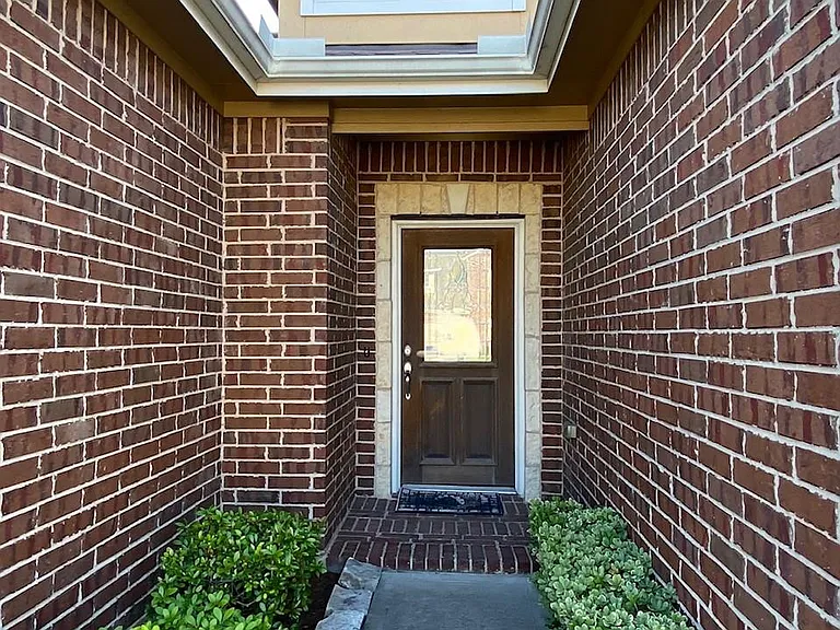 8922 Cedar Mound Ln — Photo 4