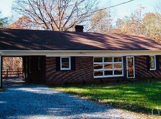 1129 Wiggington Rd, Lynchburg, VA 24502