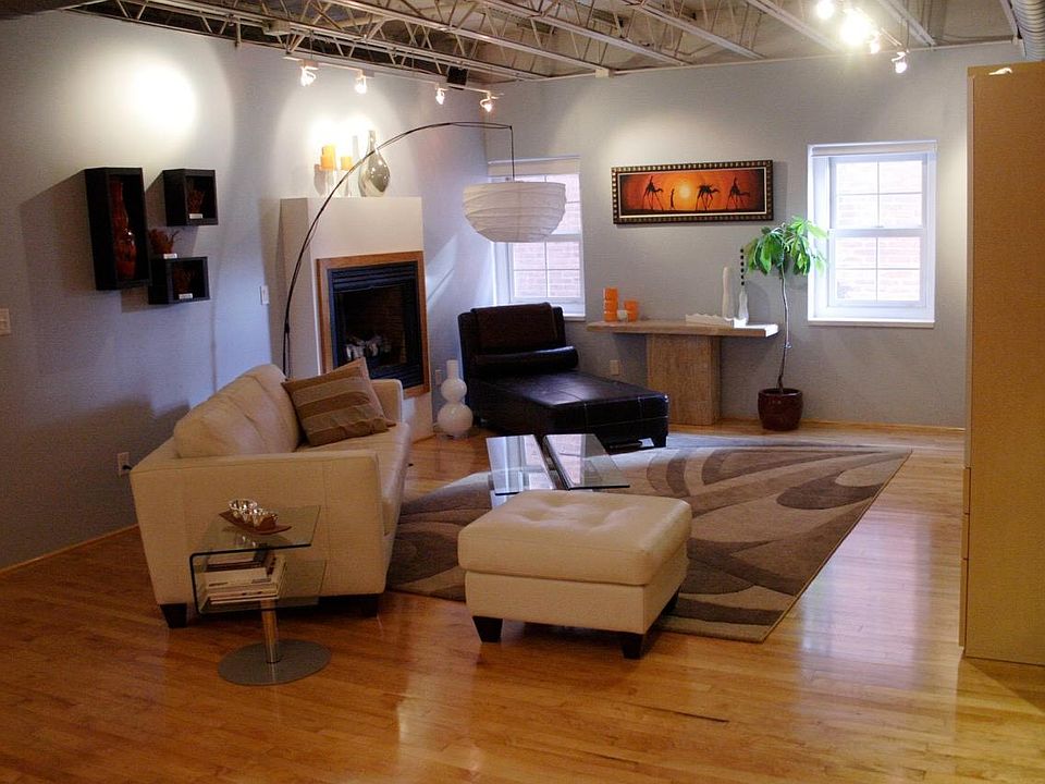 Main room/living area 