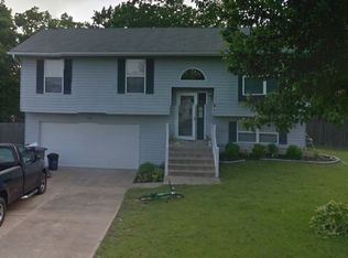 808 N Valleywind Ct, O Fallon, MO 63366