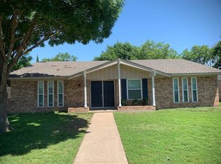 3321 Hillsdale Ln, Garland, TX 75042