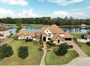22 Post Shadow Estate Dr, Spring, TX 77389