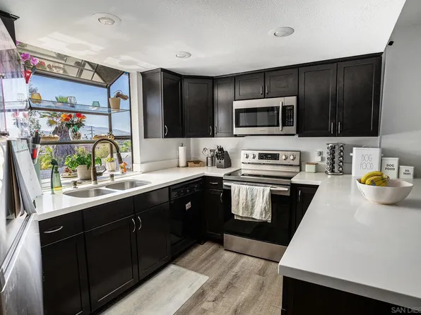 440 Citracado Pkwy Unit 14, Escondido, CA 92025