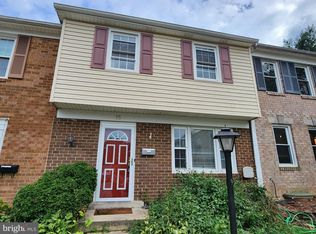 15 County Ct #8, Gaithersburg, MD 20878