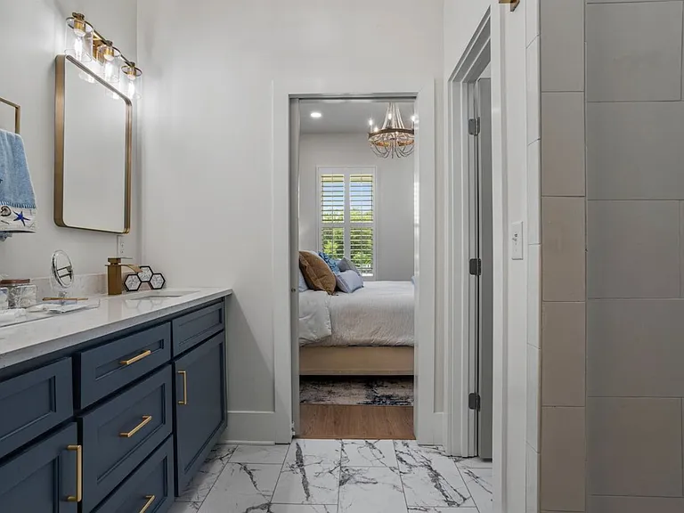 Georgia Pl — Photo 24