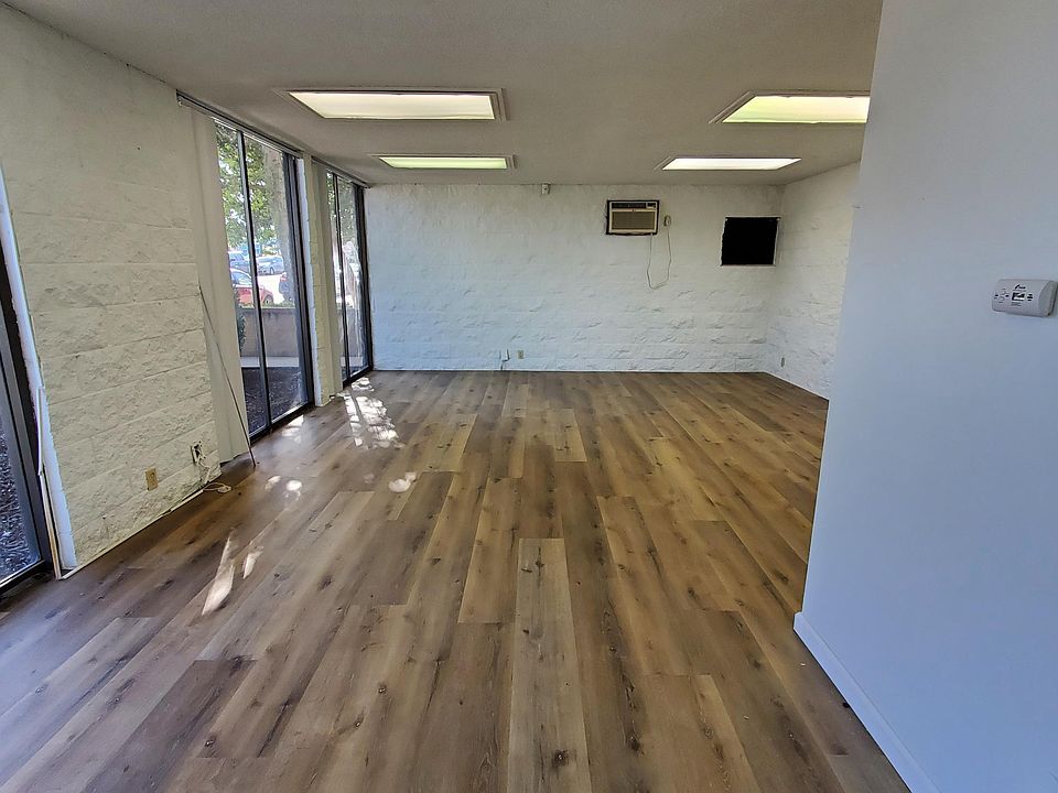 1st image of 640 W 7th St Suite A