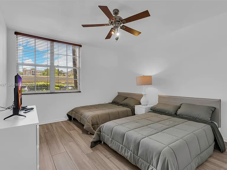 19501 E Country Club Dr #9101 — Photo 15