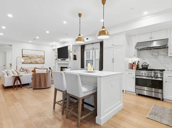 64 Baxter St Floor 1, Boston, MA 02127