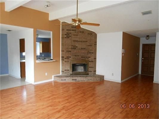 2nd image of 2618 Danberry Ln