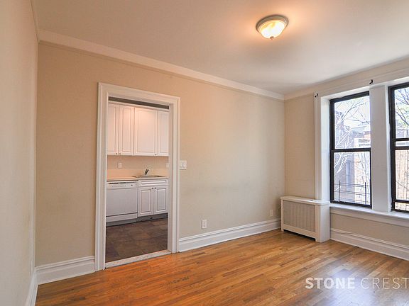 3rd image of 521 W 122nd St #4F