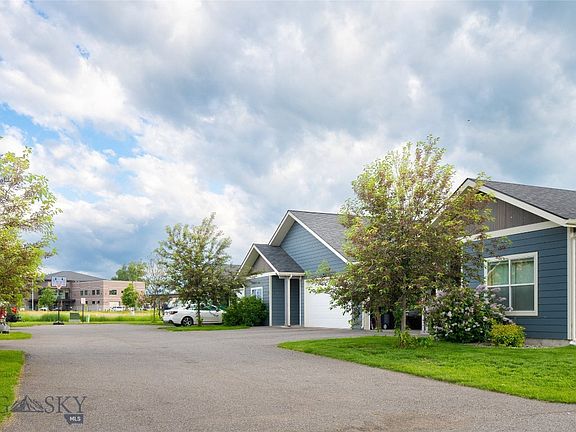 2nd image of 20 Voyager Ln Unit B