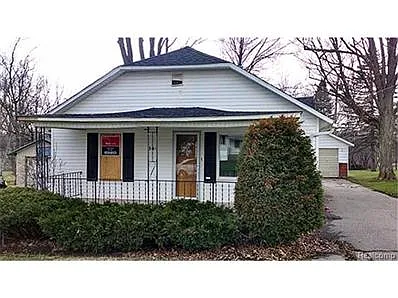 302 Cherry St photo 1